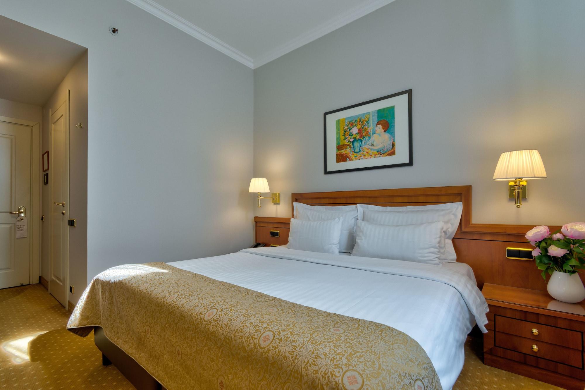 My City Hotel Ταλίν Εξωτερικό φωτογραφία