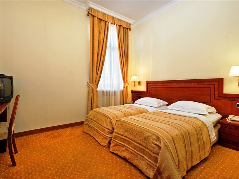 My City Hotel Ταλίν Εξωτερικό φωτογραφία